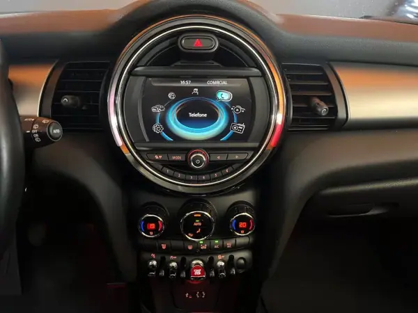 MINI 3 Portas 2015 - 11900 EUR, 63718 km - 63718km - foto 10 de 22