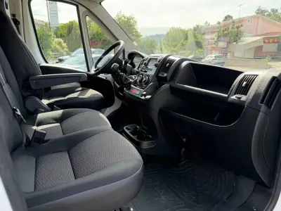 Citroën Jumper L2H2 130cv c/IVA 2018 - 18500 EUR, 120341 km - AUTO.MOTO.pt - 120341km - foto 6 de 9