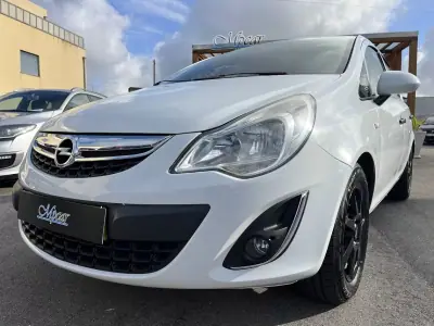 Opel Corsa 2011 - 6450 EUR, 117000 km - AUTO.MOTO.pt - 117000km - foto 38 de 50