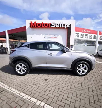 Nissan Juke 2022 - 18600 EUR, 81000 km - AUTO.MOTO.pt - 81000km - foto 8 de 11
