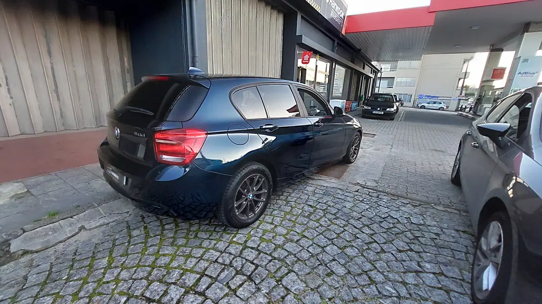 BMW 116 2013 - 8500 EUR, 239000 km - AUTO.MOTO.pt - 239000km - foto 5 de 15