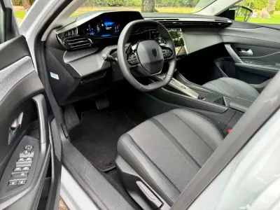 Peugeot 408 2025 - 25890 EUR, 45400 km - AUTO.MOTO.pt - 45400km - foto 2 de 41