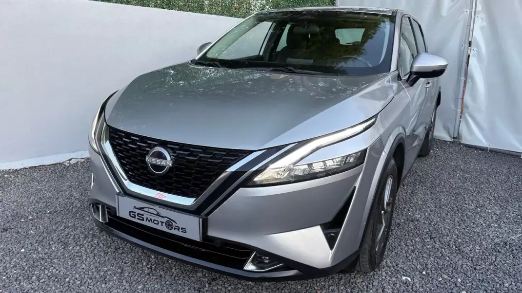 Nissan Qashqai 2022 - 19900 EUR, 69800 km - AUTO.MOTO.pt - 69800km - foto 1 de 12
