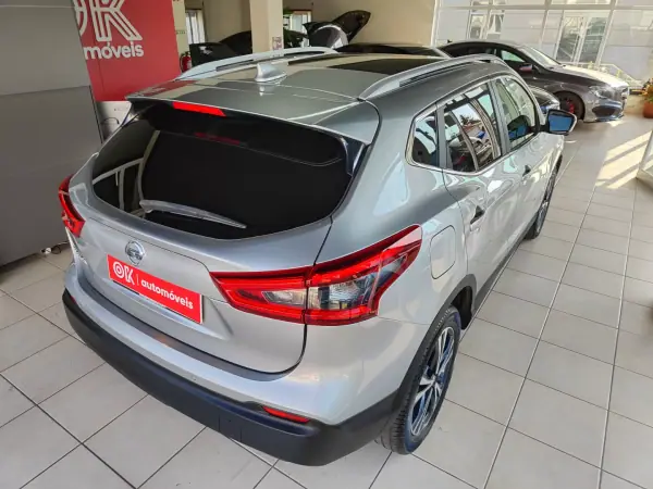Nissan Qashqai 2019 - 16250 EUR, 106000 km - AUTO.MOTO.pt - 106000km - foto 12 de 34