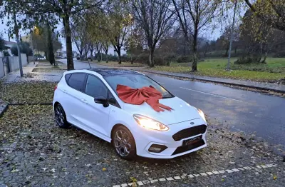 Ford Fiesta 2018 - 12990 EUR, 169000 km - AUTO.MOTO.pt - 169000km - foto 8 de 16