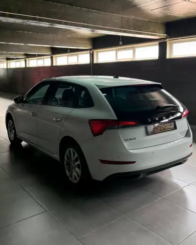 Skoda Scala 2023 - 15250 EUR, 67400 km - 67400km - foto 6 de 16