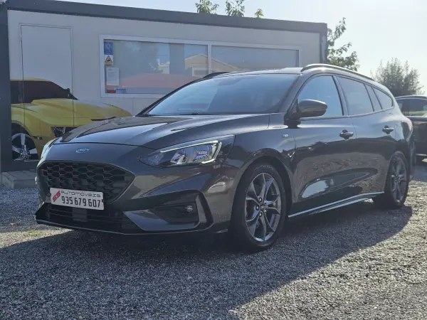 Ford Focus SW 2019 - 13800 EUR, 115000 km - AUTO.MOTO.pt - 115000km - foto 3 de 54