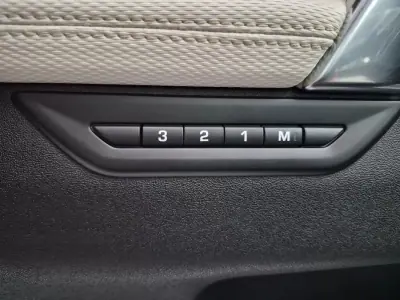 Land Rover Discovery Sport 2020 - 33900 EUR, 60481 km - AUTO.MOTO.pt - 60481km - foto 49 de 58