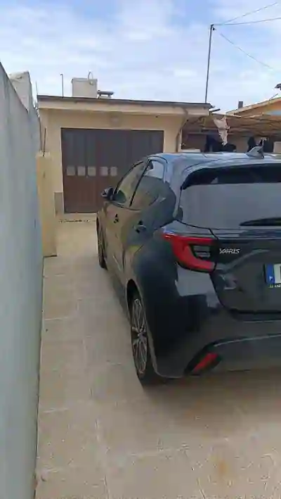 Toyota Yaris 2024 - 28000 EUR, 7870 km - AUTO.MOTO.pt - 7870km - foto 7 de 7