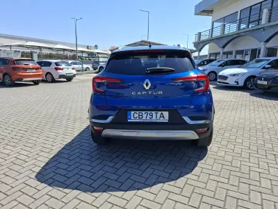 Renault Captur 2022 - 17750 EUR, 60500 km - AUTO.MOTO.pt - 60500km - foto 7 de 29