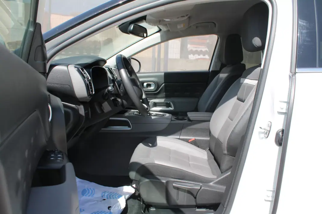 Citroën C5 Aircross 2022 - 18890 EUR, 77289 km - 77289km - foto 10 de 19