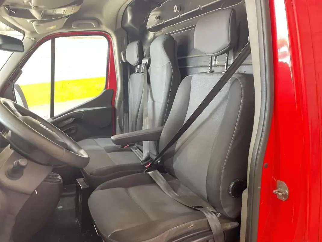 Renault MASTER 2.2DCI CAIXA ABERTA 2020 - 19500 EUR, 86699 km - AUTO.MOTO.pt - 86699km - foto 5 de 5