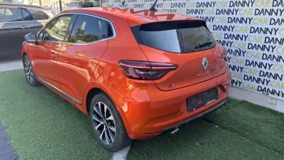 Renault Clio 2019 - 15990 EUR, 95000 km - AUTO.MOTO.pt - 95000km - foto 10 de 22