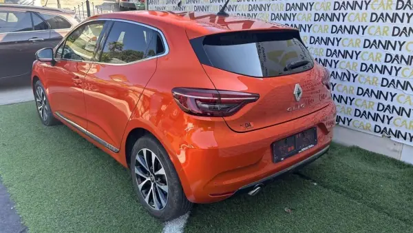 Renault Clio 2019 - 15990 EUR, 95000 km - AUTO.MOTO.pt - 95000km - foto 10 de 22