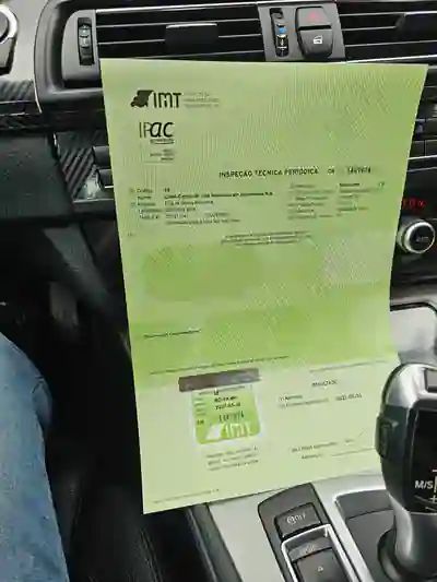 BMW 525 2016 - 16000 EUR, 216000 km - AUTO.MOTO.pt - 216000km - foto 7 de 8