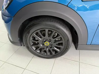 MINI 3 Portas 2023 - 23000 EUR, 4690 km - AUTO.MOTO.pt - 4690km - foto 11 de 38