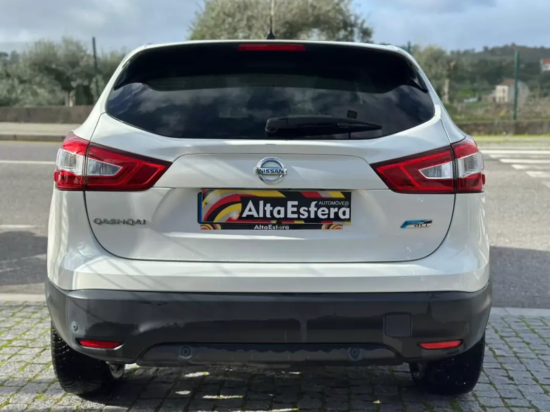 Nissan Qashqai 2014 - 17900 EUR, 167439 km - AUTO.MOTO.pt - 167439km - foto 7 de 28