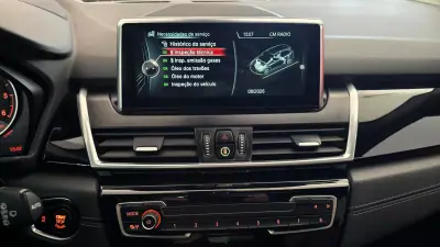 BMW 216 Active Tourer 2017 - 16990 EUR, 118407 km - AUTO.MOTO.pt - 118407km - foto 36 de 72