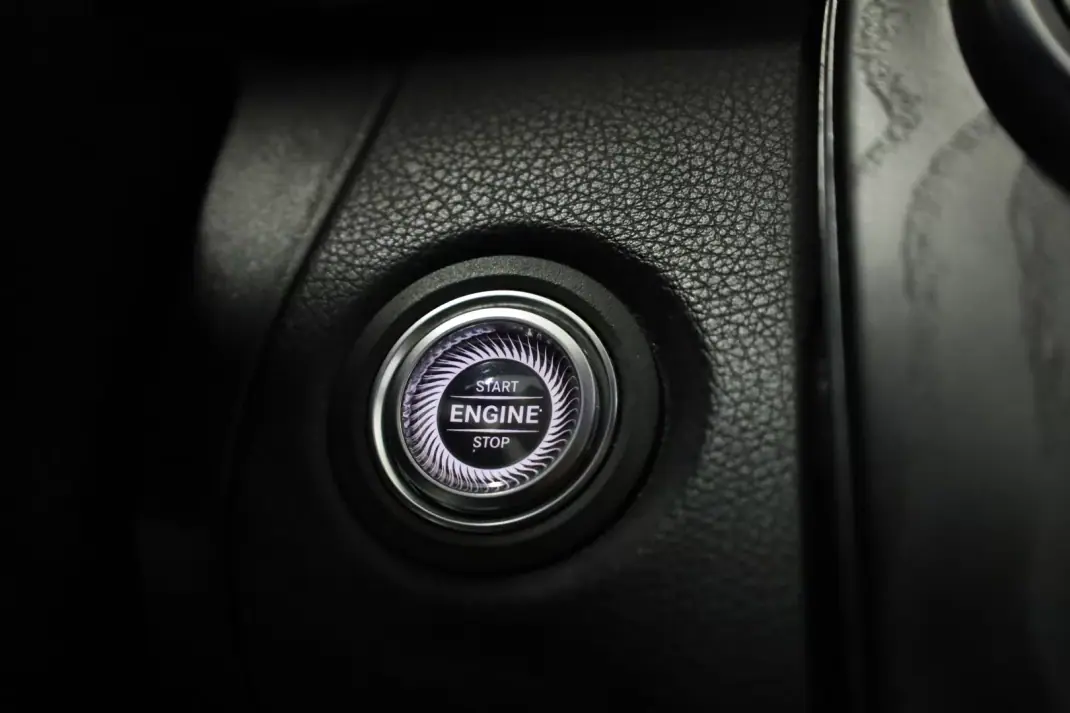 Mercedes-Benz C 200 2019 - 26990 EUR, 136463 km - AUTO.MOTO.pt - 136463km - foto 43 de 43