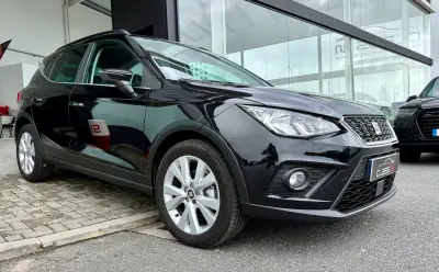 SEAT Arona 2017 - 13750 EUR, 116324 km - AUTO.MOTO.pt - 116324km - foto 5 de 17