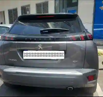 Peugeot 2008 2022 - 24500 EUR, 64300 km - AUTO.MOTO.pt - 64300km - foto 5 de 15