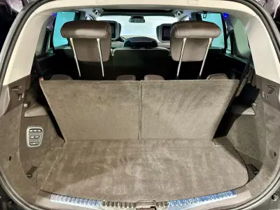 Renault Espace 2016 - 16500 EUR, 163000 km - AUTO.MOTO.pt - 163000km - foto 4 de 49