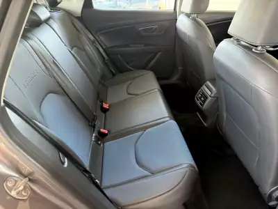 SEAT Leon 2015 - 14000 EUR, 181000 km - AUTO.MOTO.pt - 181000km - foto 52 de 92