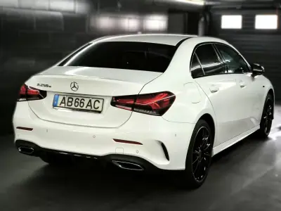 Mercedes-Benz A 250 Limousine 2020 - 25950 EUR, 141000 km - AUTO.MOTO.pt - 141000km - foto 3 de 55