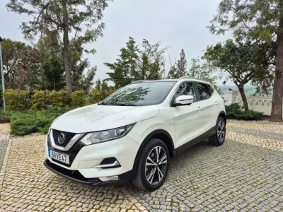 Nissan Qashqai 2018 - 19750 EUR, 96850 km - AUTO.MOTO.pt - 96850km - foto 3 de 21