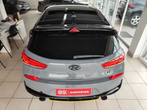 Hyundai i30 2018 - 27500 EUR, 119000 km - AUTO.MOTO.pt - 119000km - foto 10 de 34