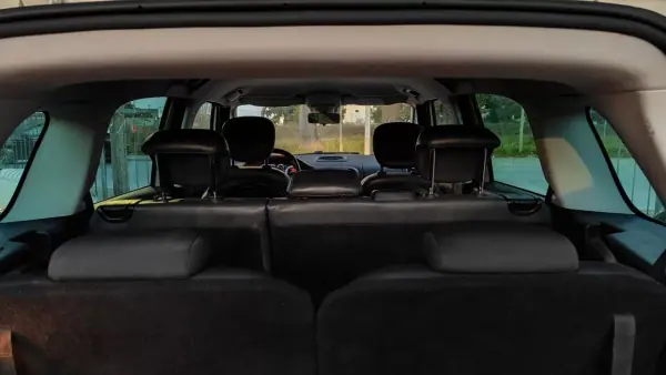 Fiat 500L 2014 - 10900 EUR, 142000 km - AUTO.MOTO.pt - 142000km - foto 8 de 14