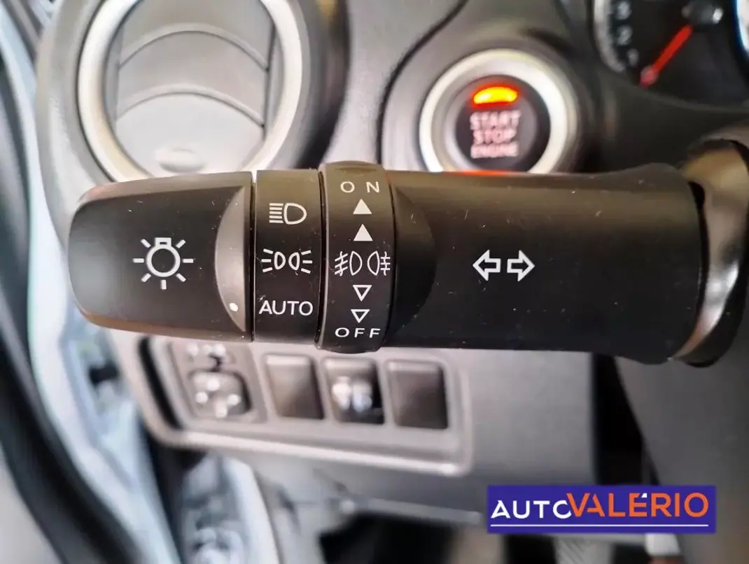Mitsubishi Space Star 2023 - 14750 EUR, 17503 km - AUTO.MOTO.pt - 17503km - foto 17 de 38