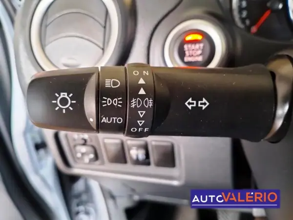 Mitsubishi Space Star 2023 - 14750 EUR, 17503 km - AUTO.MOTO.pt - 17503km - foto 17 de 38