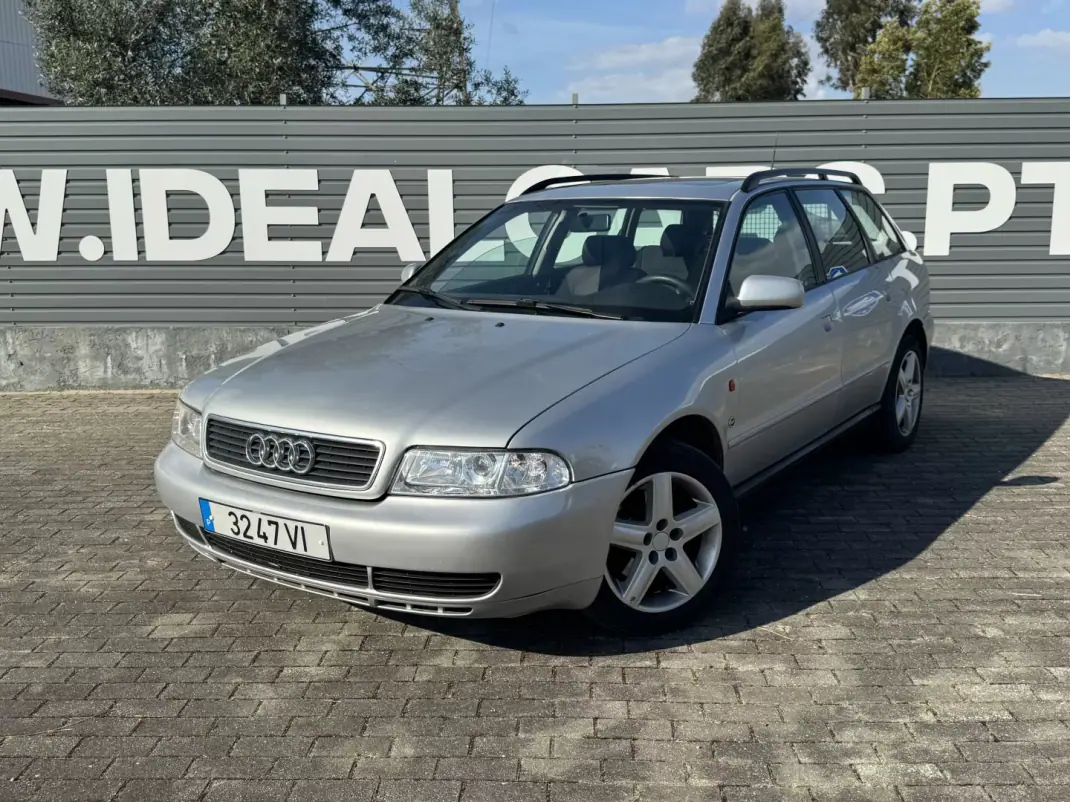 Audi A4 Avant 1996 - 2750 EUR, 445000 km - AUTO.MOTO.pt - 445000km - foto 1 de 14