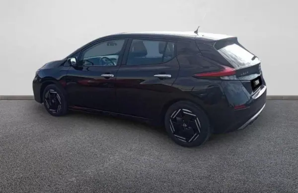 Nissan Leaf 2022 - 15000 EUR, 34000 km - AUTO.MOTO.pt - 34000km - foto 4 de 15