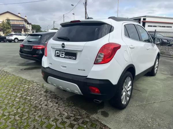 Opel Mokka 2016 - 13900 EUR, 161994 km - AUTO.MOTO.pt - 161994km - foto 4 de 15