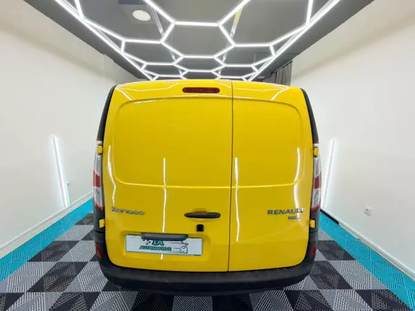 Renault Kangoo 2018 - 9500 EUR, 52400 km - AUTO.MOTO.pt - 52400km - foto 8 de 18