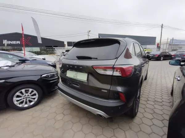 Ford Kuga 2.5 PHEV Titanium 2020 Híbrido Plug-In