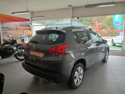 Peugeot 2008 2016 - 14900 EUR, 128000 km - AUTO.MOTO.pt - 128000km - foto 3 de 17