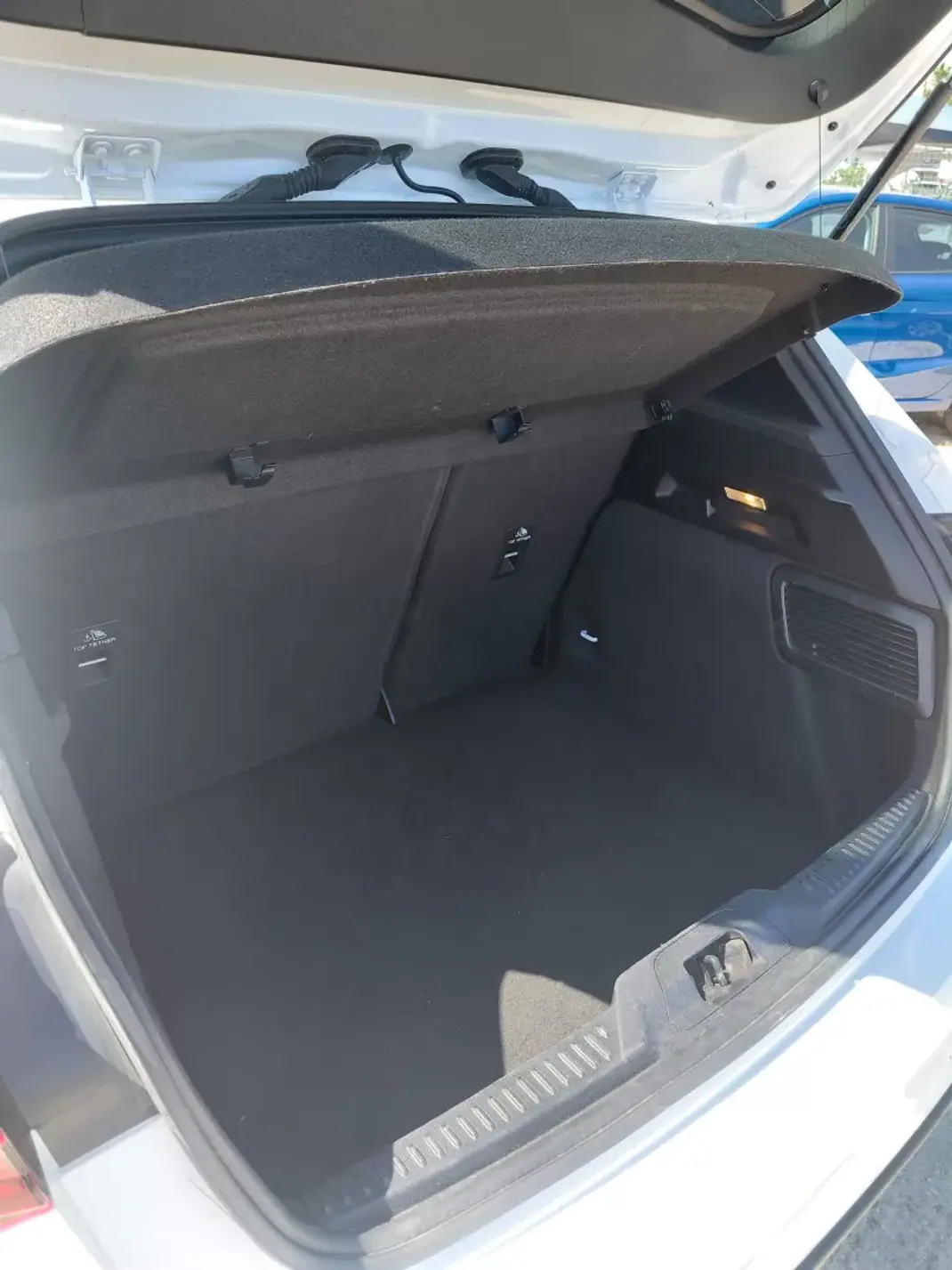 Ford Focus 2023 - 17900 EUR, 70000 km - AUTO.MOTO.pt - 70000km - foto 12 de 14