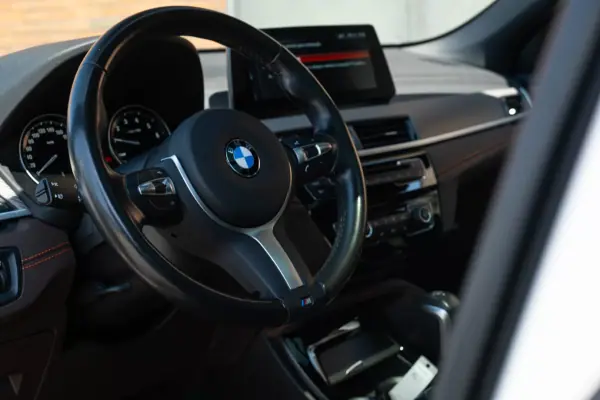 BMW X2 2021 - 27900 EUR, 105165 km - AUTO.MOTO.pt - 105165km - foto 10 de 25