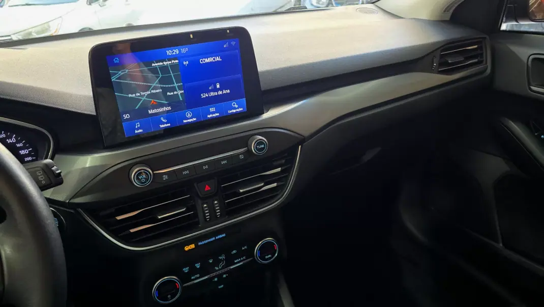 Ford Focus 2020 - 15990 EUR, 90544 km - AUTO.MOTO.pt - 90544km - foto 26 de 51