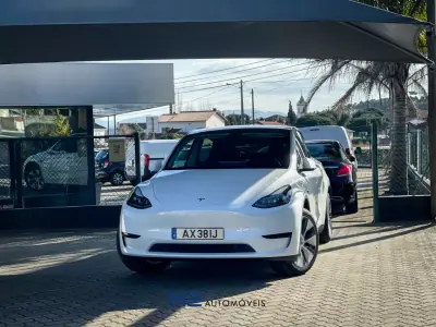 Tesla Model Y 2023 - 45800km