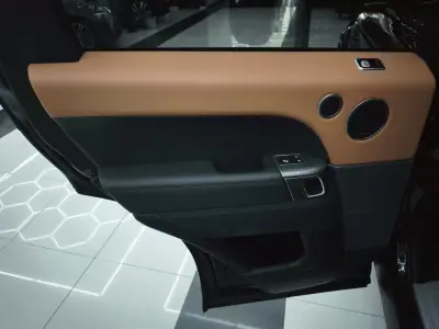 Land Rover Range Rover Sport 2020 - 49950 EUR, 181969 km - AUTO.MOTO.pt - 181969km - foto 56 de 59