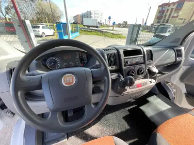 Fiat 2012 - 12750 EUR, 213184 km - AUTO.MOTO.pt - 213184km - foto 12 de 23
