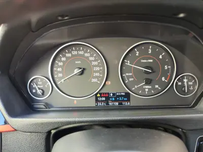 BMW 320 2013 - 15980 EUR, 161500 km - AUTO.MOTO.pt - 161500km - foto 28 de 38