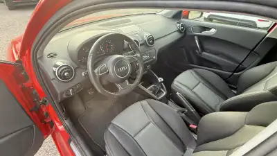 Audi A1 Sportback 2013 - 10800 EUR, 171383 km - AUTO.MOTO.pt - 171383km - foto 14 de 28