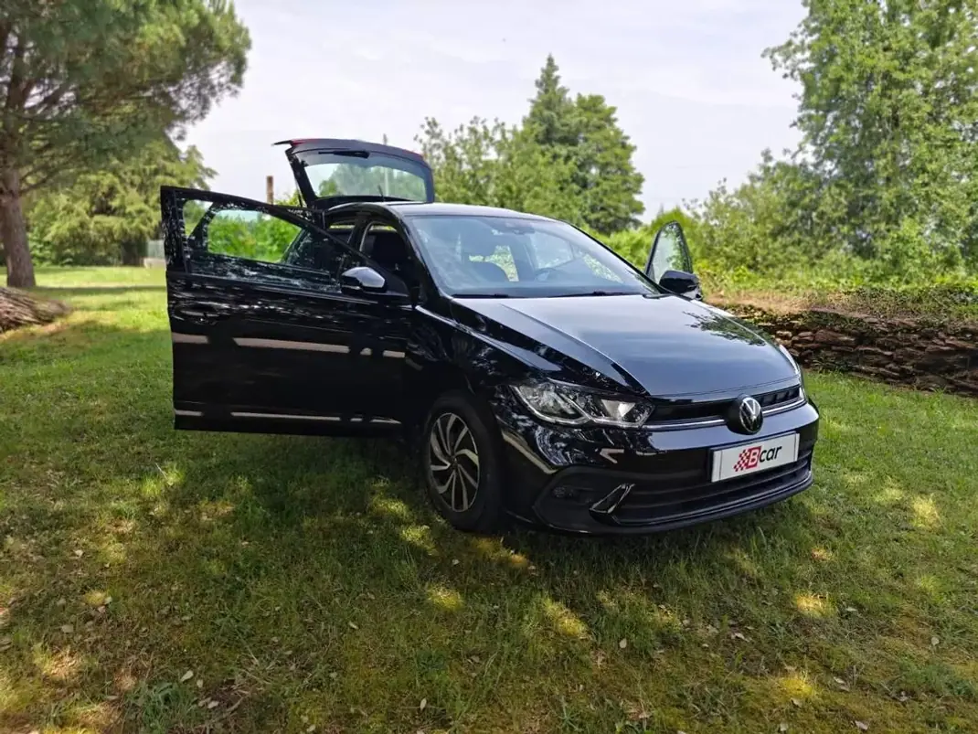 Volkswagen Polo 2022 - 16499 EUR, 56000 km - AUTO.MOTO.pt - 56000km - foto 18 de 40