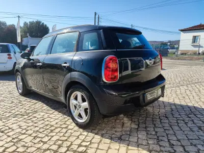 MINI Countryman 2012 - 8900 EUR, 135000 km - 135000km - foto 7 de 19