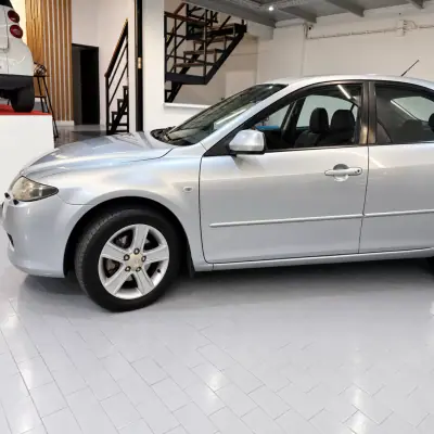 Mazda 6 2006 - 4900 EUR, 98876 km - 98876km - foto 4 de 9